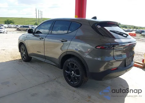 2024 Dodge Hornet Gt Awd z USA, uszkodzony, nr VIN ZACNDFAN1R3A38147